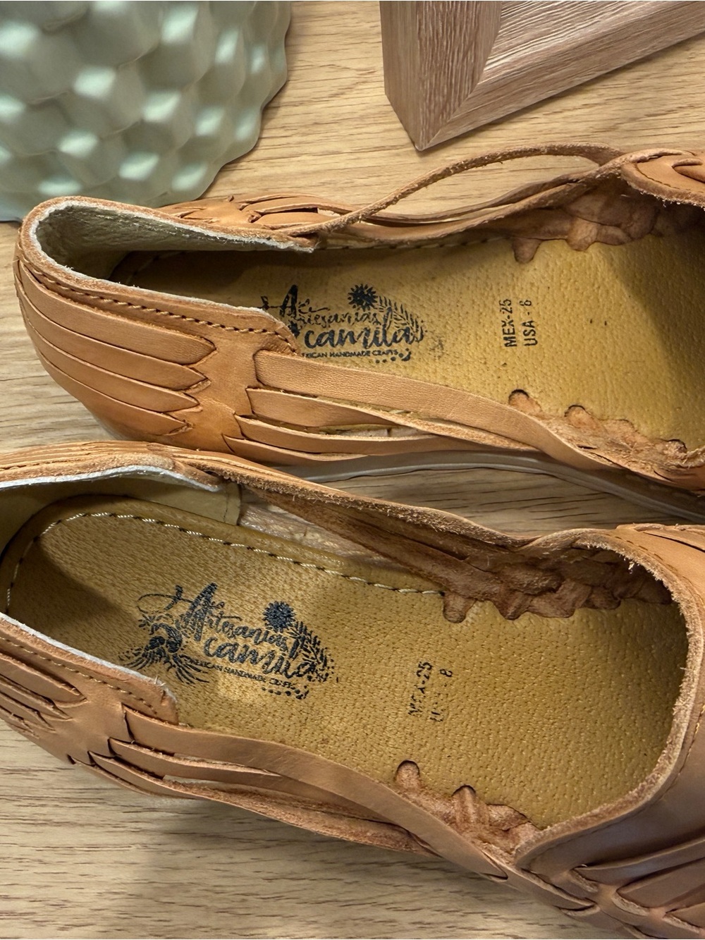 Woven Leather Huarache Flats in Tan size 8 - Picture 2 of 6